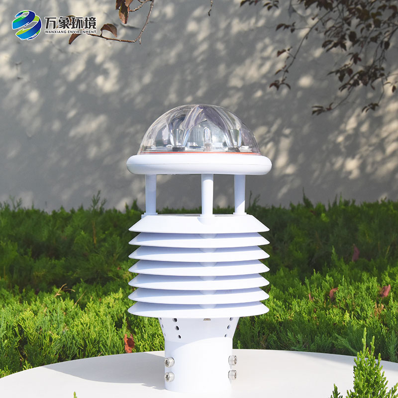 十要素微氣象儀：一款綜合氣象傳感器，可用于城市環(huán)境監測