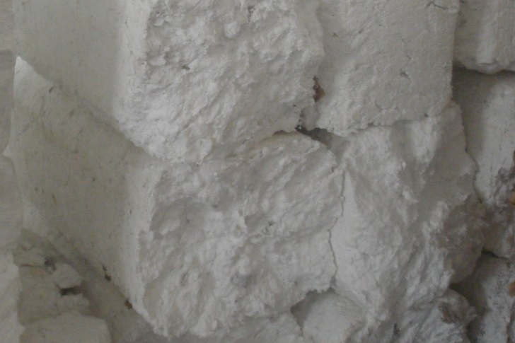 利用EPS壓實(shí)機(jī)將廢EPS轉(zhuǎn)化為有價(jià)值的資源